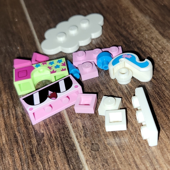 LEGO Unikitty Series 1 Minifigures 41775 Cat Shades - Picture 7 of 7